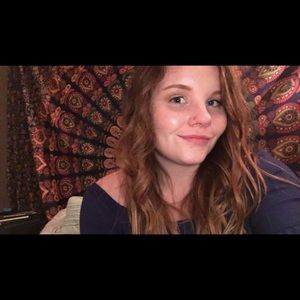 Meet your Posher, Brooke